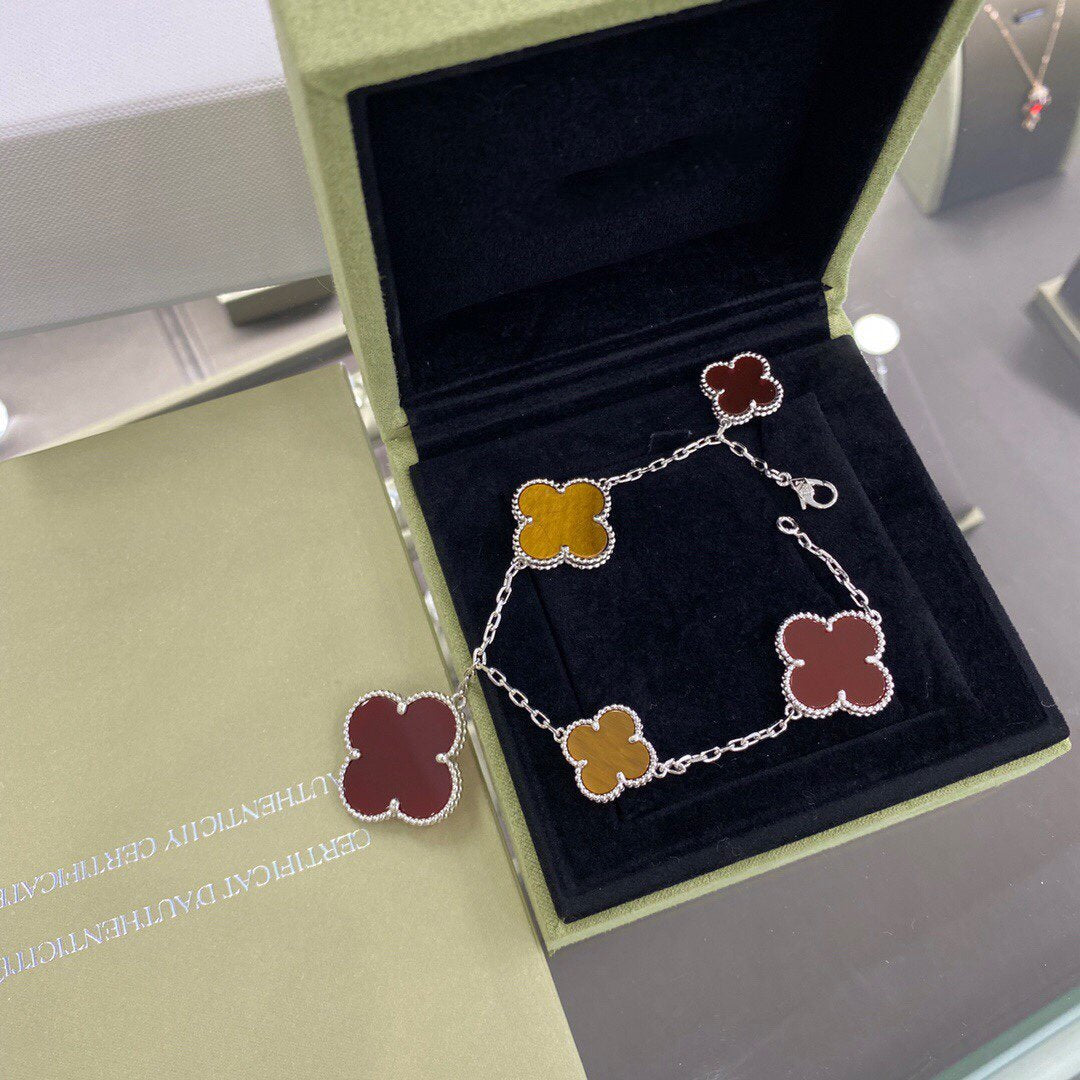 VCA CLOVER 5 MOTIFS SIVLER CARNELIAN TIGER EYE BRACELET
