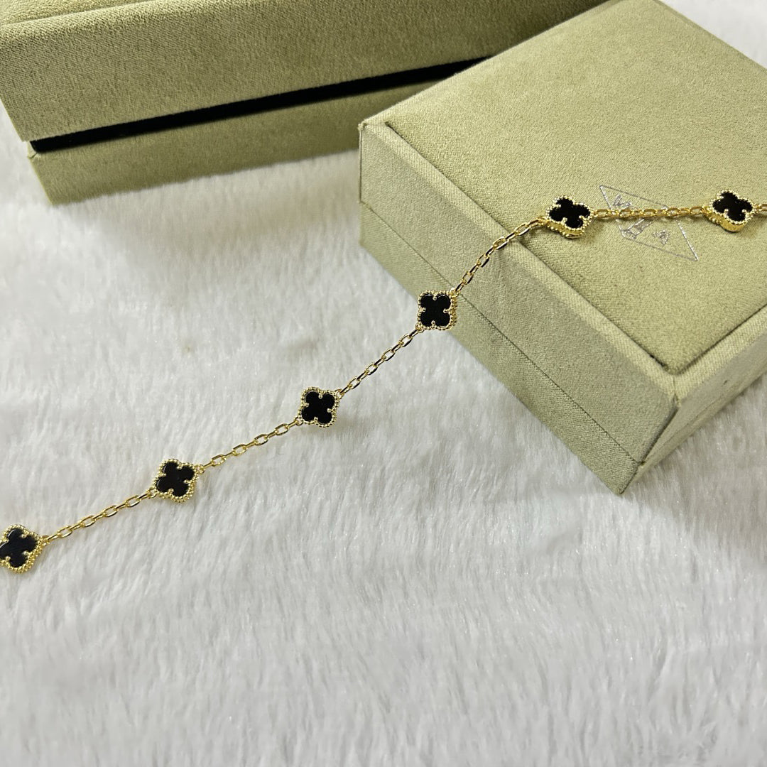 VCA CLOVER 6 MOTIF ONYXS BRACELET